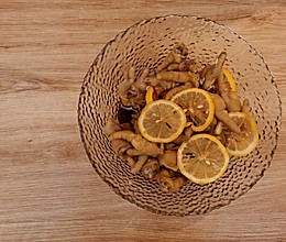 金帝集成灶美食推荐之网红酸辣柠檬鸡爪的做法