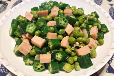 家常快手菜之：秋葵炒豌豆