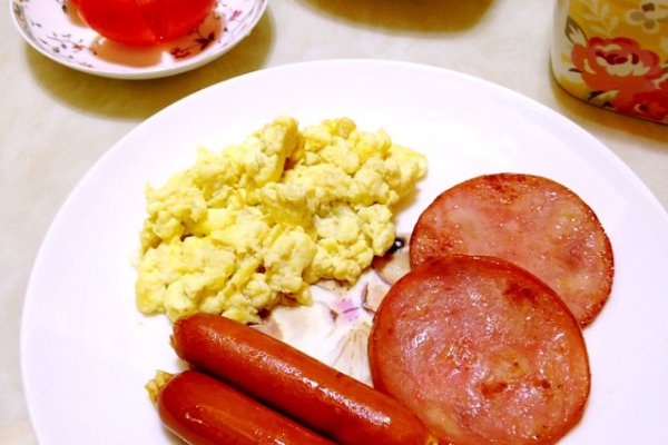 3分钟简易美式早餐附煎蛋蓉不老秘方的做法_