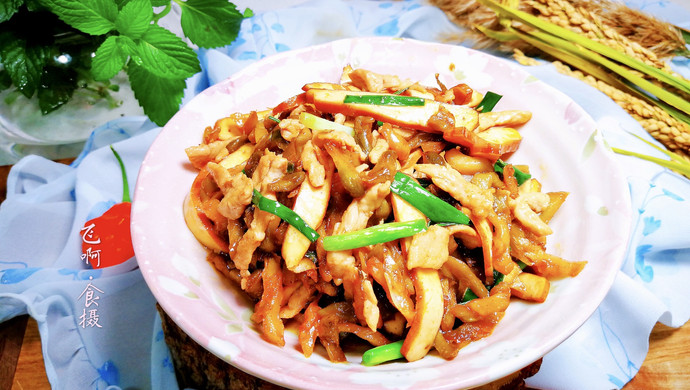 美味下饭榨菜肉丝炒香干