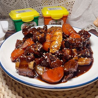 刘小厨的家常菜：酱香红烧排骨