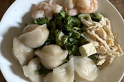 凉拌饺子