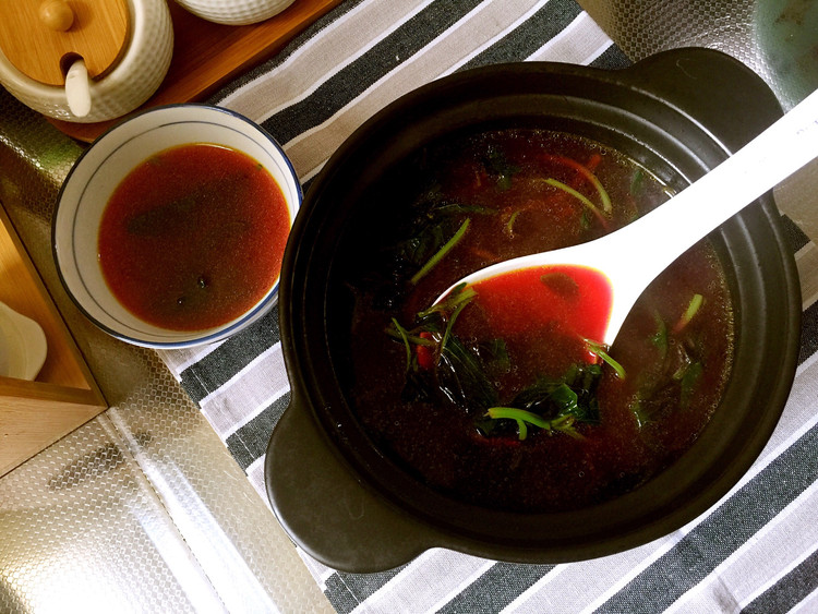 补血鲜汤|苋菜蛤蜊汤的做法