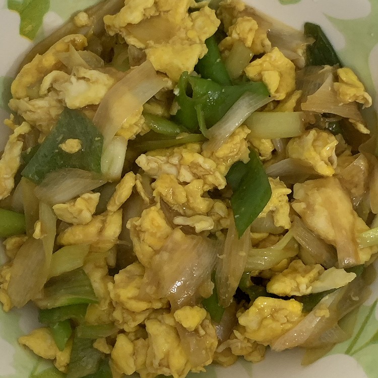 日常快手菜-大葱炒鸡蛋的做法