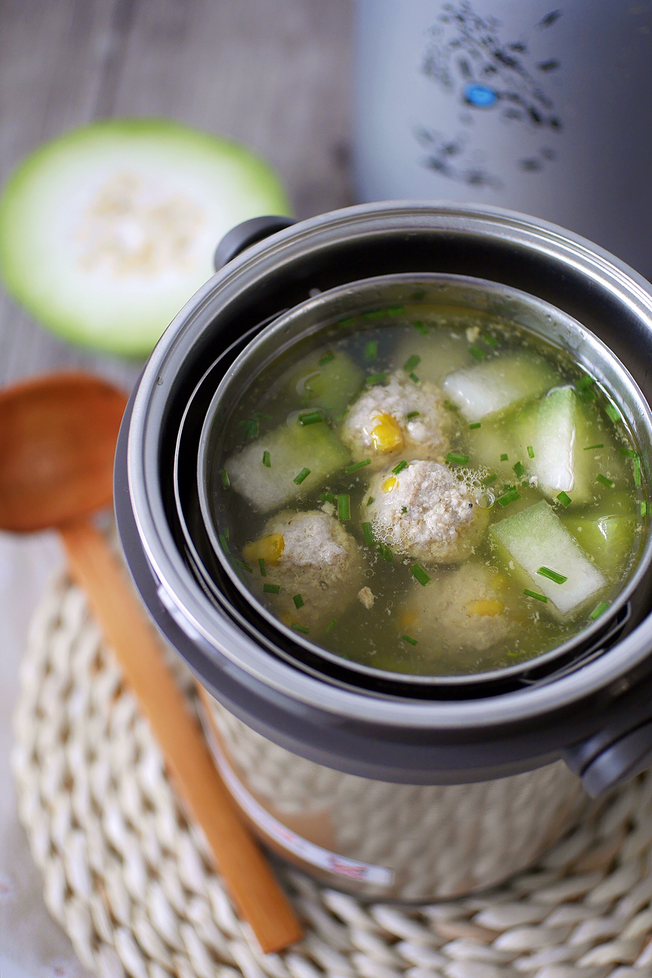 冬瓜玉米肉丸汤怎么做 冬瓜玉米肉丸汤的做法 沫沫食觉 豆果美食