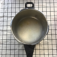 10分钟高压锅米饭(秒杀电饭锅)的做法图解2