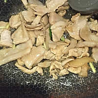 山药木耳炒肉片的做法图解4