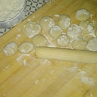 东北酸菜油籽喽饺子的做法图解3