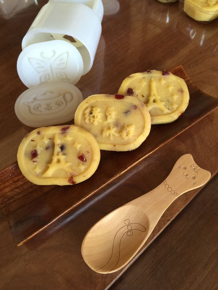 蔓越梅绿豆糕的做法