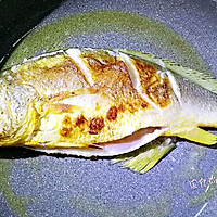 美味无敌……韩式泡菜大黄鱼的做法图解2