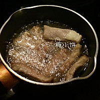 【海陆扣肉】章鱼片+五花肉的做法图解3