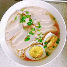 云南野生菌宴席~茸凤面