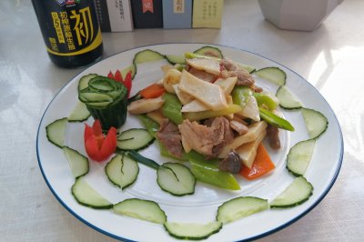 杏鲍菇炒肉片