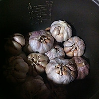 黑蒜的做法图解1