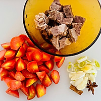 营养丰富又下饭——胡萝卜炖牛肉的做法图解1