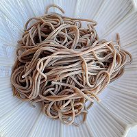 #刘畊宏女孩减脂饮食#荞麦减脂面的做法图解4