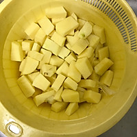 酱香排骨烧土豆的做法图解2