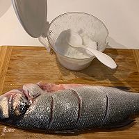 【荼蘼美食】清蒸海鲈鱼的做法图解4