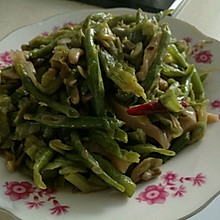 豇豆丝炒榨菜