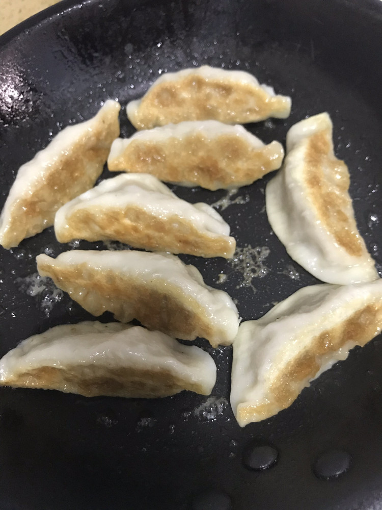 煎饺的做法