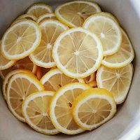 冰糖炖柠檬的做法图解5