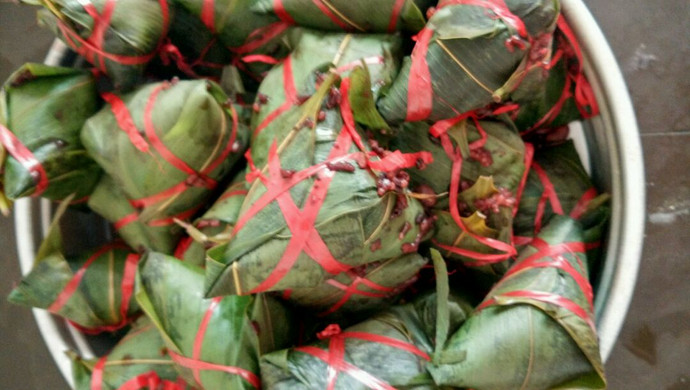 黑米红豆杂粮粽