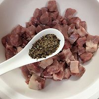 简约版—黑胡椒牛肉粒的做法图解4