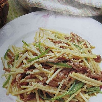 冬笋肉丝尖椒