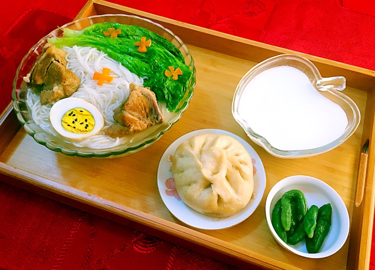 幸福早餐排骨米线