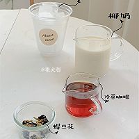 缤纷下午茶｜仅需4步在家就能搞定瓦尔登蓝椰拿铁的做法图解1