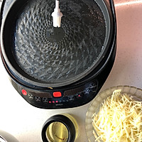 干煸洋芋 电饼铛加强实践版的做法图解2