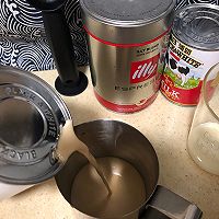 满屋飘香的清晨~拿铁咖啡的做法图解4