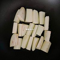 五花肉烧茄子的做法图解5