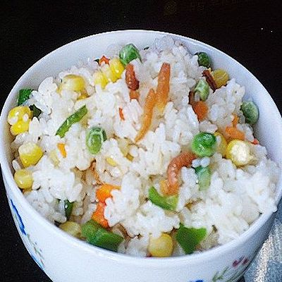 玉米粒炒饭