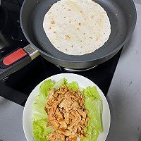 鸡肉卷饼的做法图解2