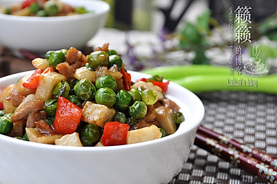杏鲍菇烩牛肉粒