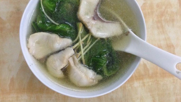 鱼片生菜汤
