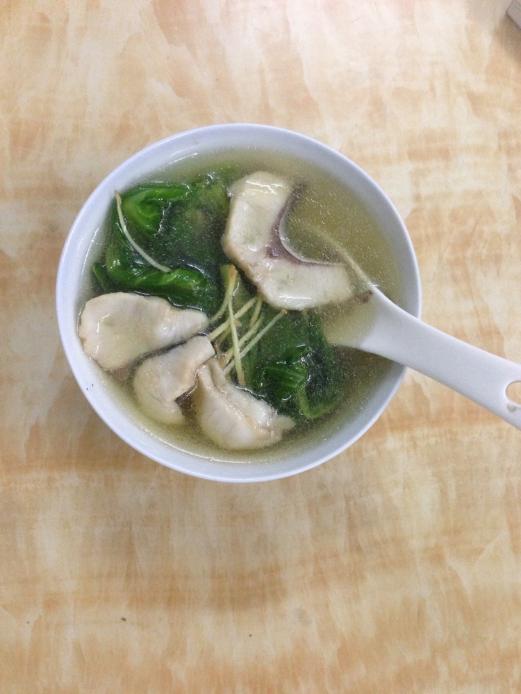 鱼片生菜汤的做法