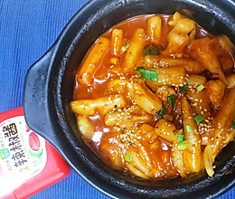 #暖冬酱在手，嗨吃部队锅#韩式炒年糕