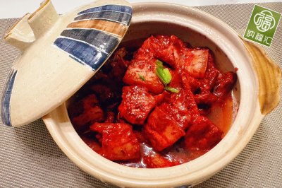 肉香四溢！酒糟焖五花肉。