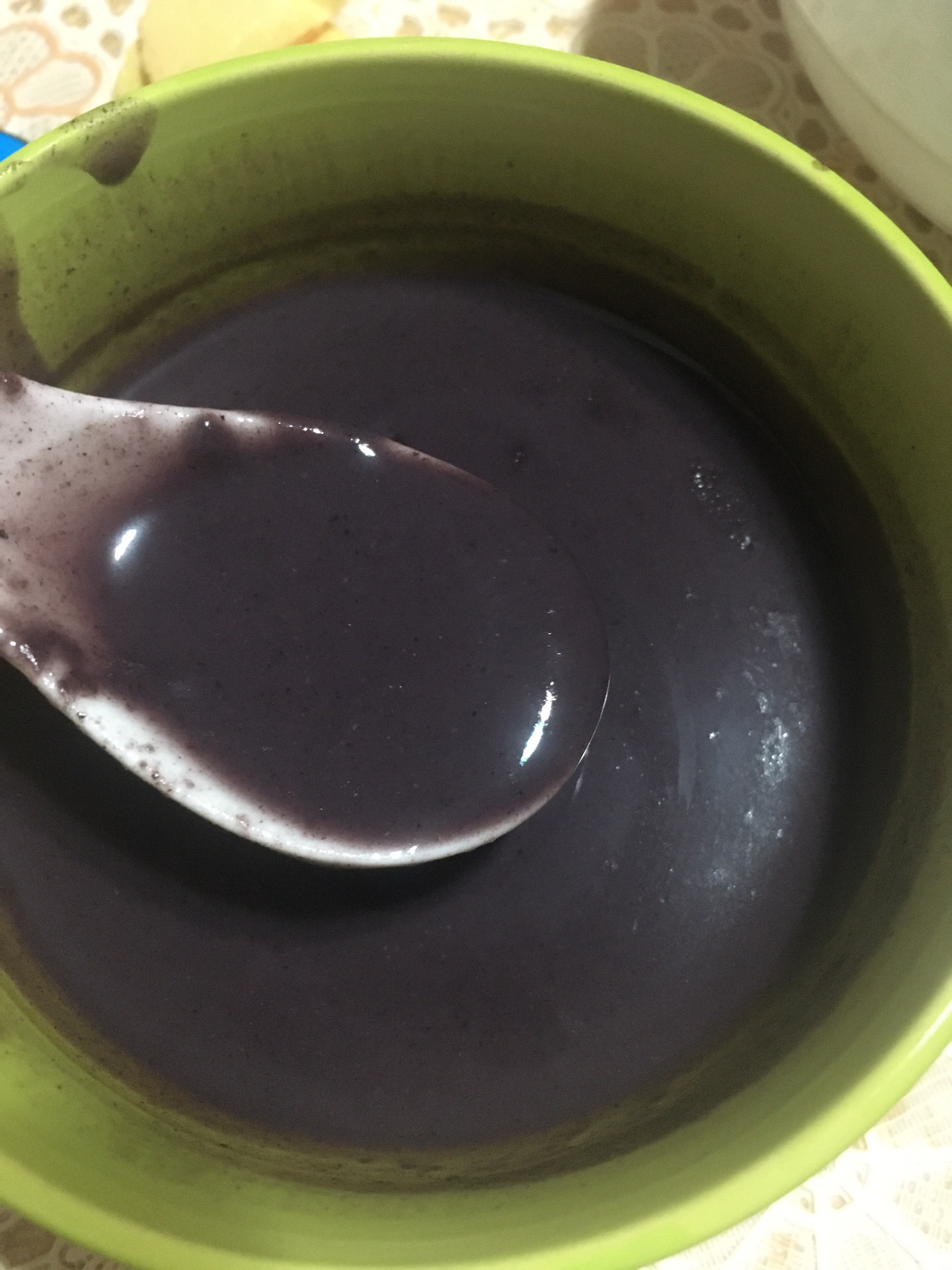 Purple sweet potato and purple rice paste