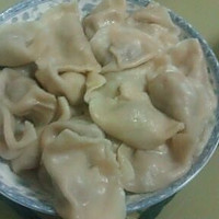 牛肉馅饺子的做法图解3