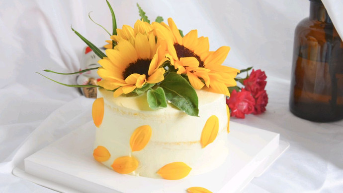 6寸向日葵装饰鲜花蛋糕