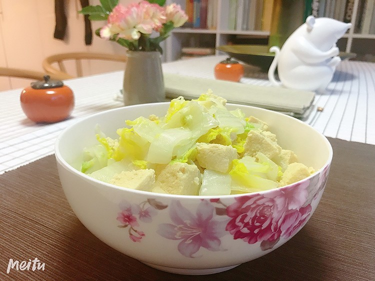 养肥老公的36道菜：13白菜炖豆腐的做法