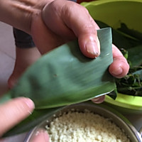 双豆粽、蜜枣粽、碱水粽的做法图解15