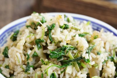 春天最值得等待的一碗野菜饭——马兰头菜饭