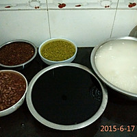 黑米红豆杂粮粽的做法图解2