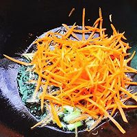 #精品菜谱挑战赛#茄汁虾仁炒白粿的做法图解8