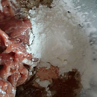 李孃孃爱厨房之一一秋葵炒牛肉的做法图解4