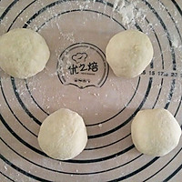 红豆沙椰蓉包#东菱魔法云面包机#的做法图解4